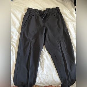 Lululemon low rise joggers